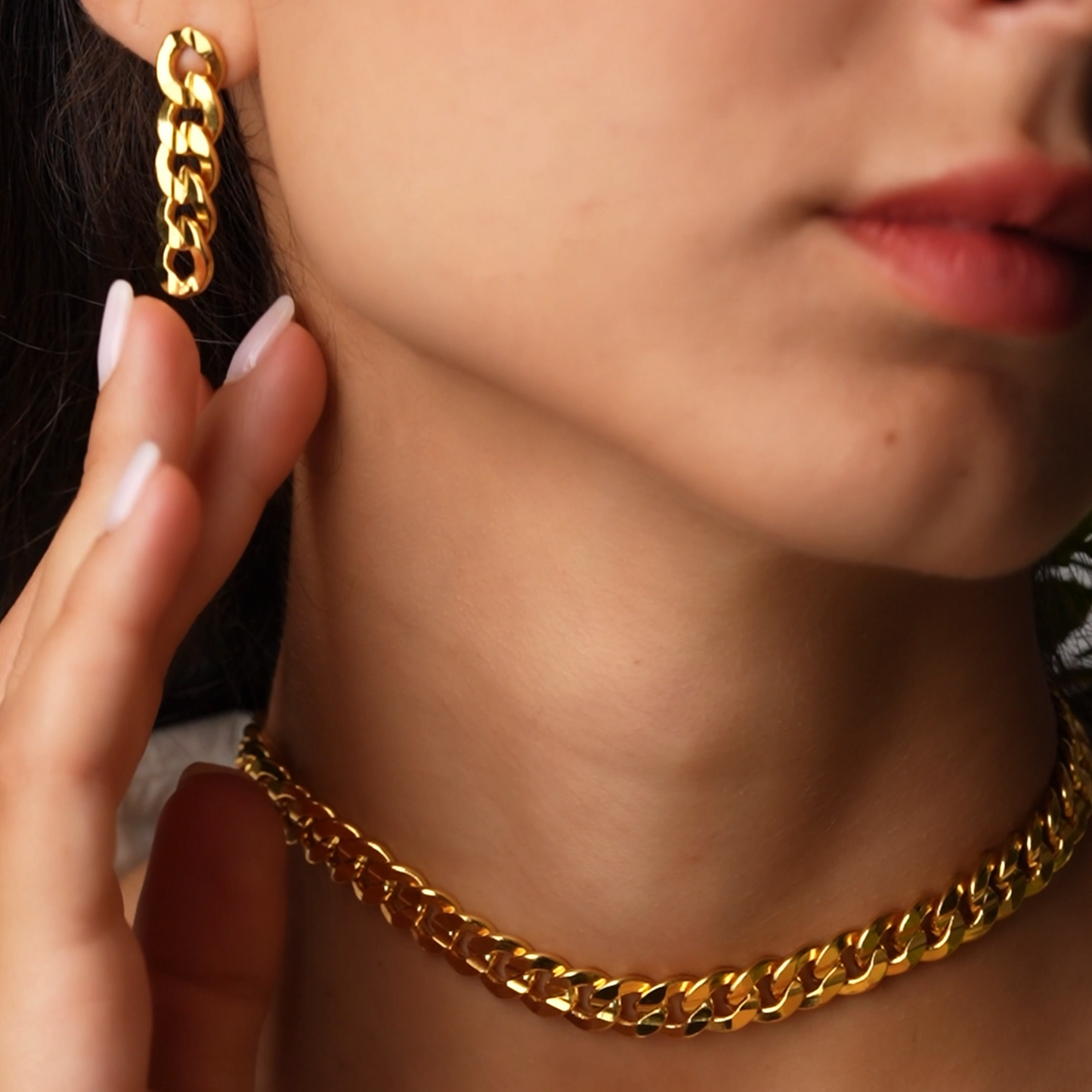 Serene Choker